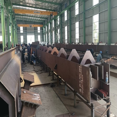 Q235B Q355B Heavy Steel Fabrication For Box Girder Gantry Crane Bridge Crane