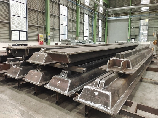 Weather Resistance Custom Steel Fabrication AISC ASTM Standard For Rail