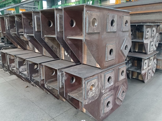 Painted Or HDG Steel Bridge Launching Gantry Systems Weather Resistant