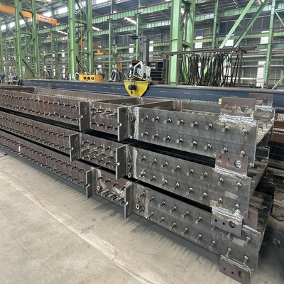 Q235B Steel Structure Fabrication For Commercial Centers Customized